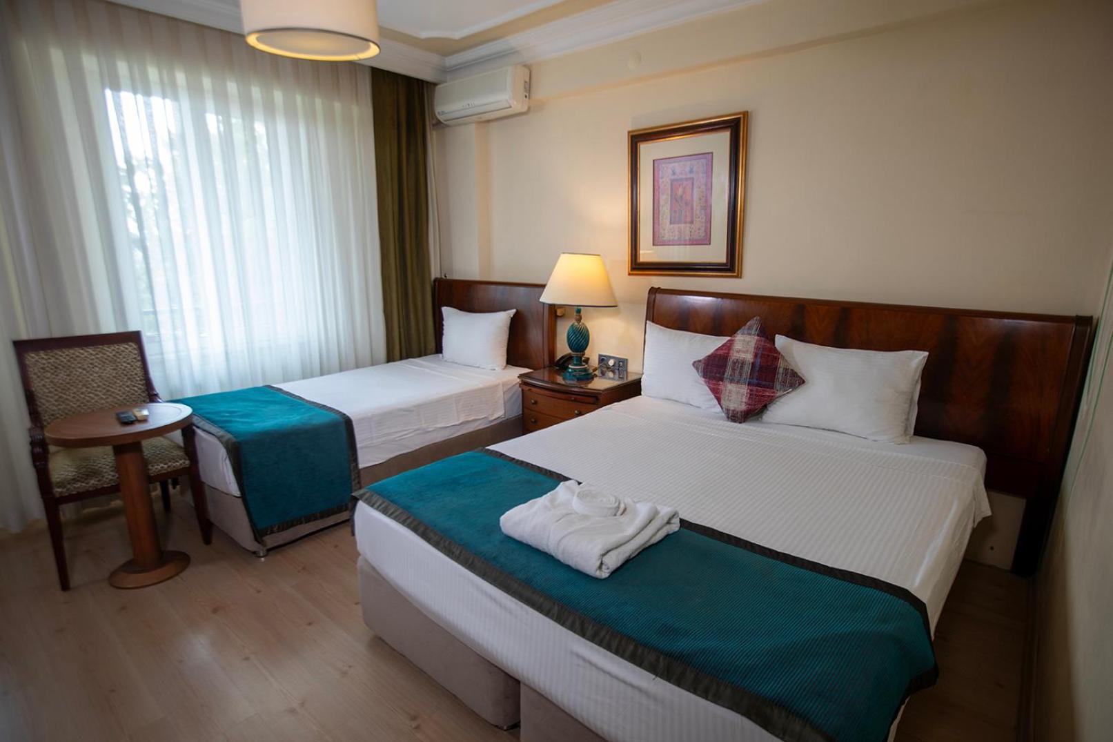 Hotel Simsek Edirne Exterior photo